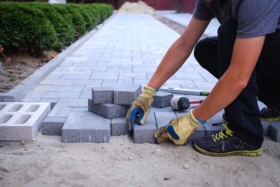How to Lay Concrete Paver Stones Prince Frederick, MD